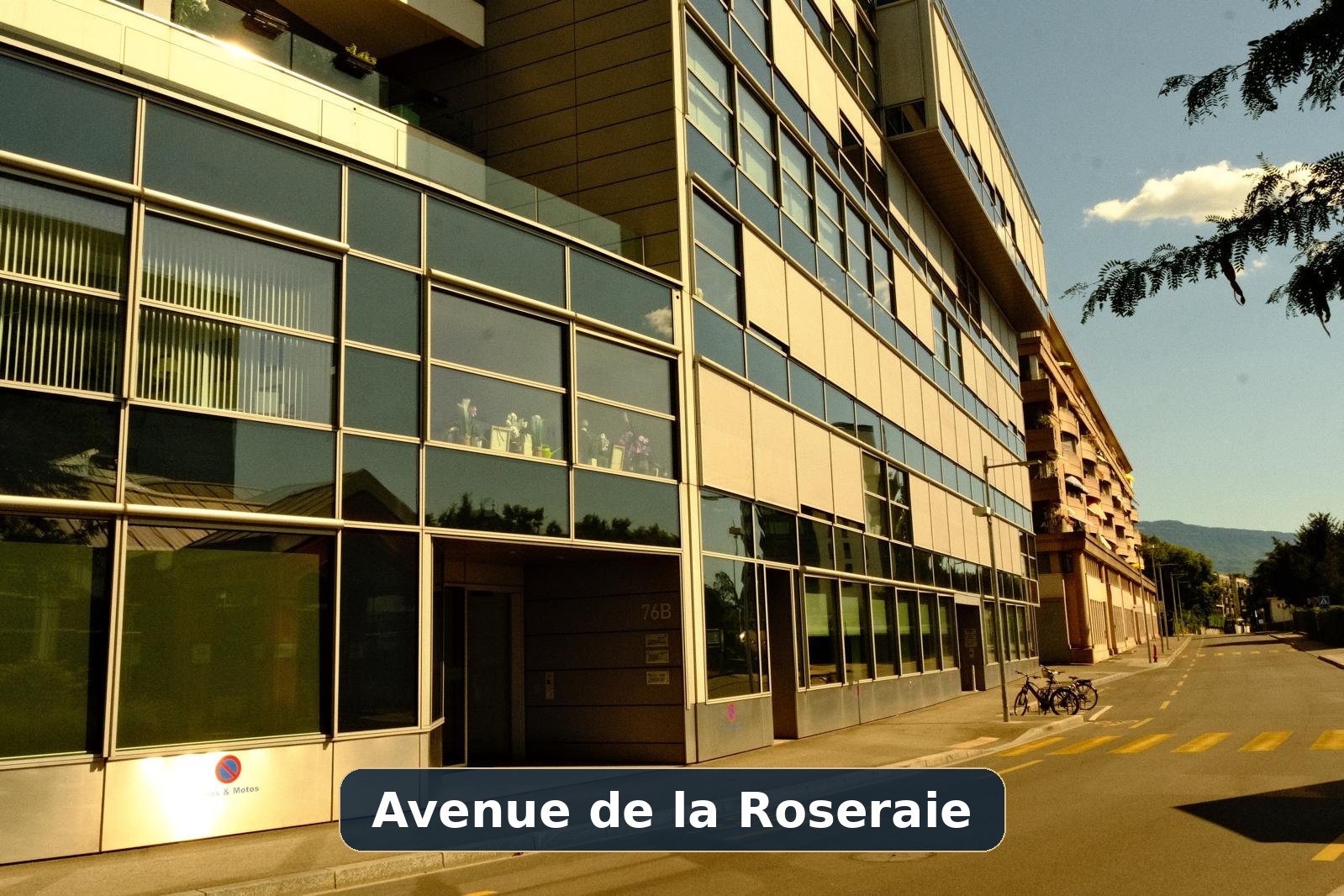 Avenue de la Roseraie alongside the 76B building